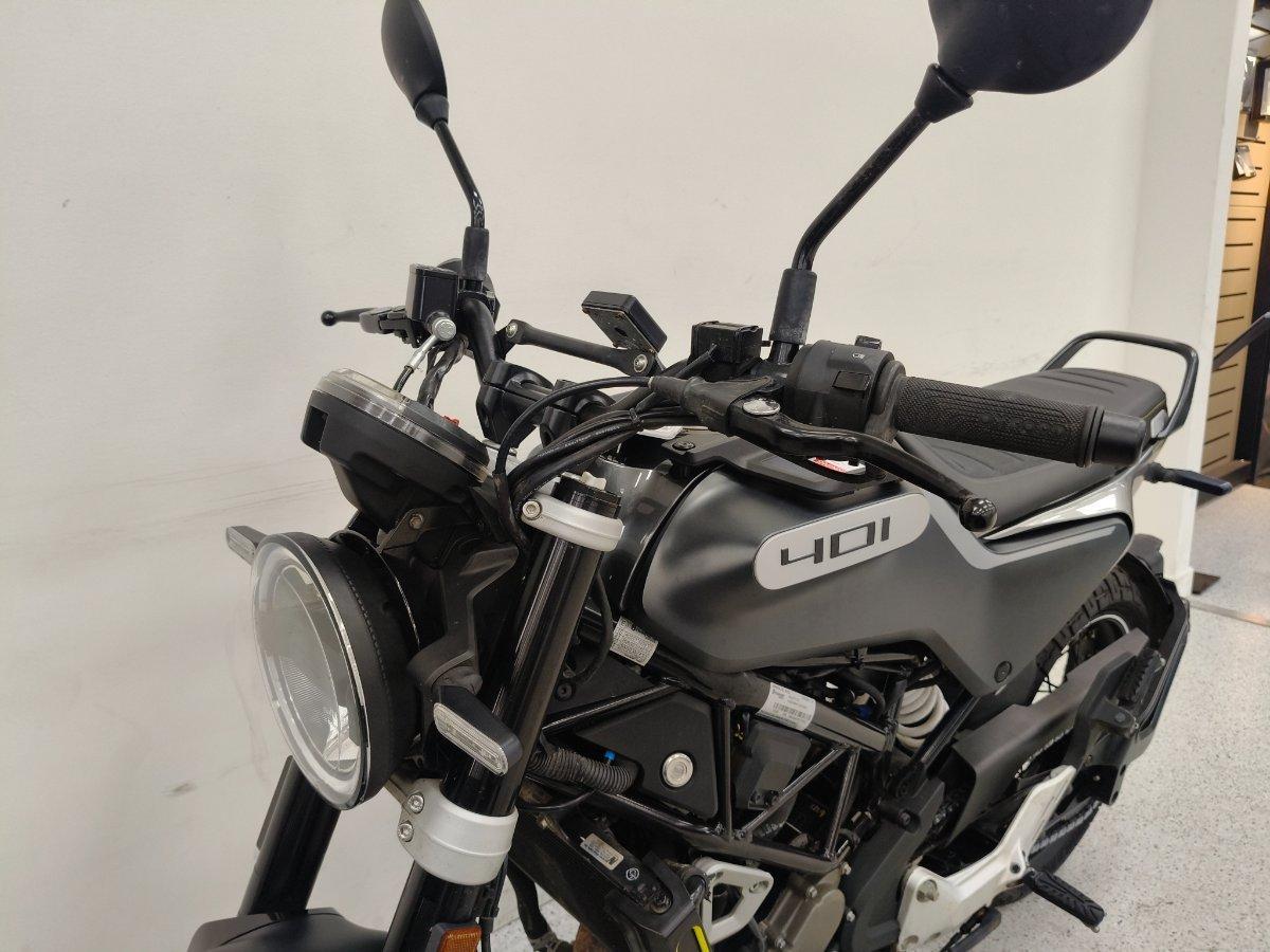 2020 HUSQVARNA SVARTPILEN 401 ROAD