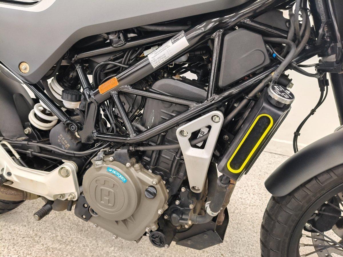 2020 HUSQVARNA SVARTPILEN 401 ROAD