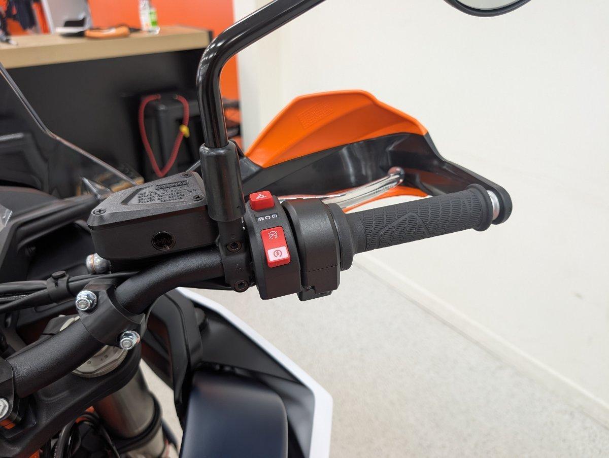 2025 KTM 890 ADVENTURE R DUAL SPORTS
