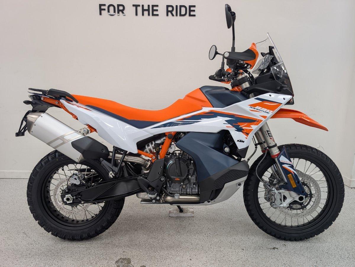 2025 KTM 890 ADVENTURE R DUAL SPORTS