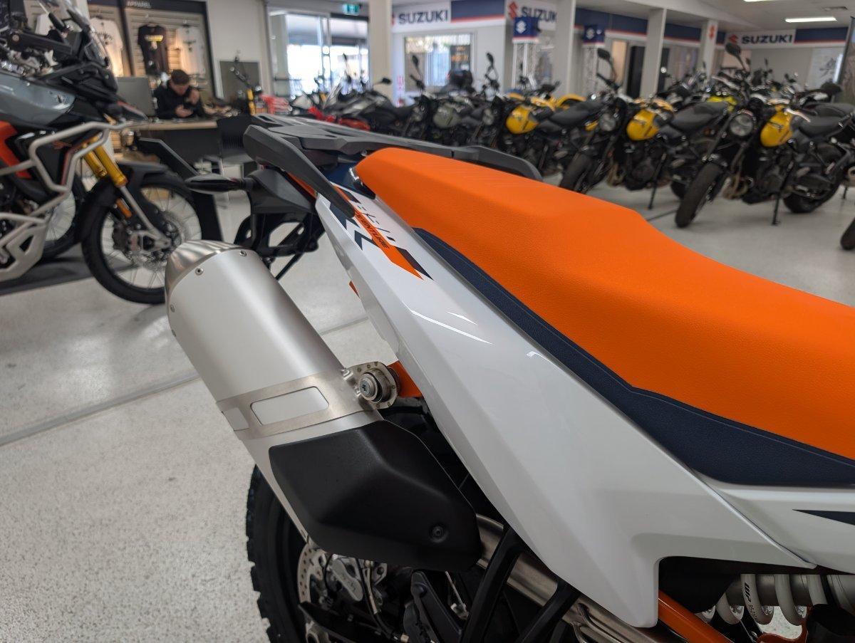 2025 KTM 890 ADVENTURE R DUAL SPORTS