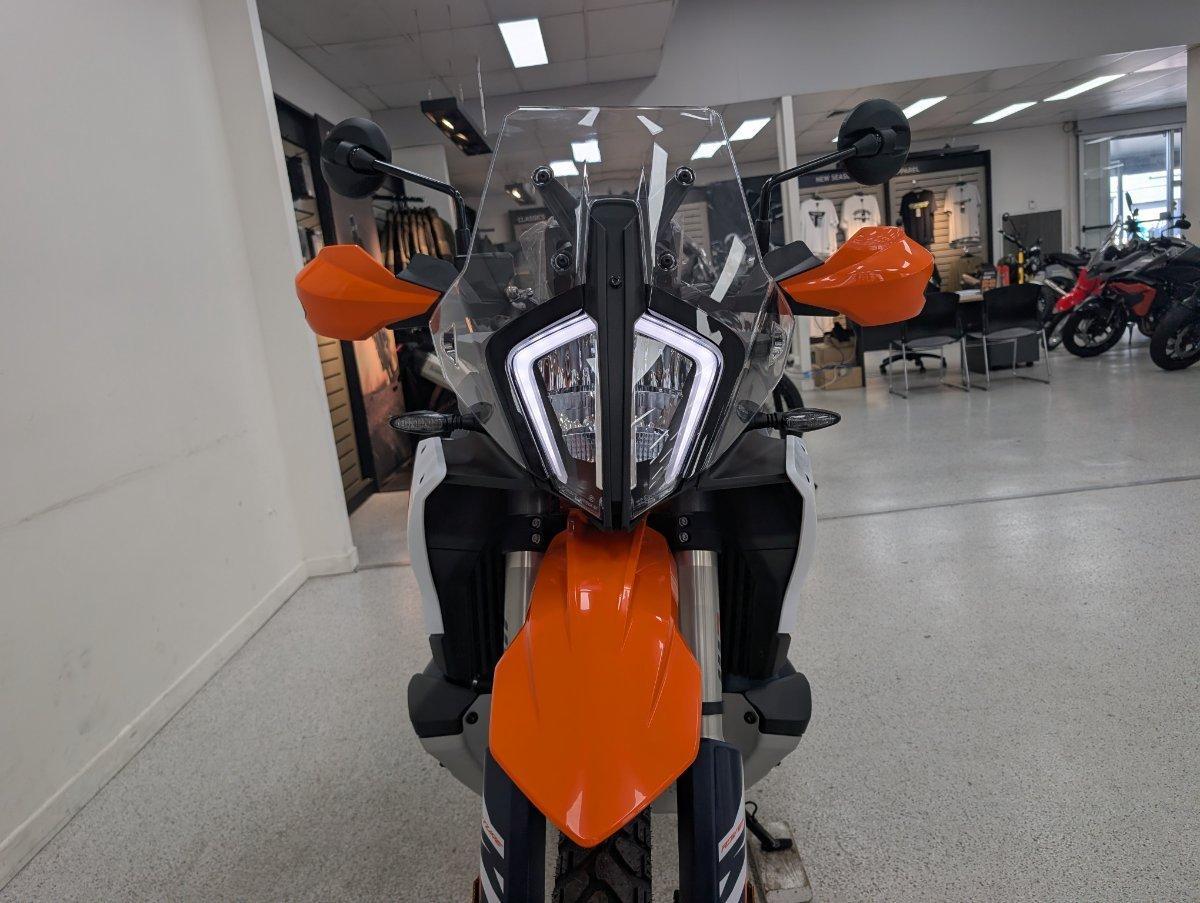2025 KTM 890 ADVENTURE R DUAL SPORTS