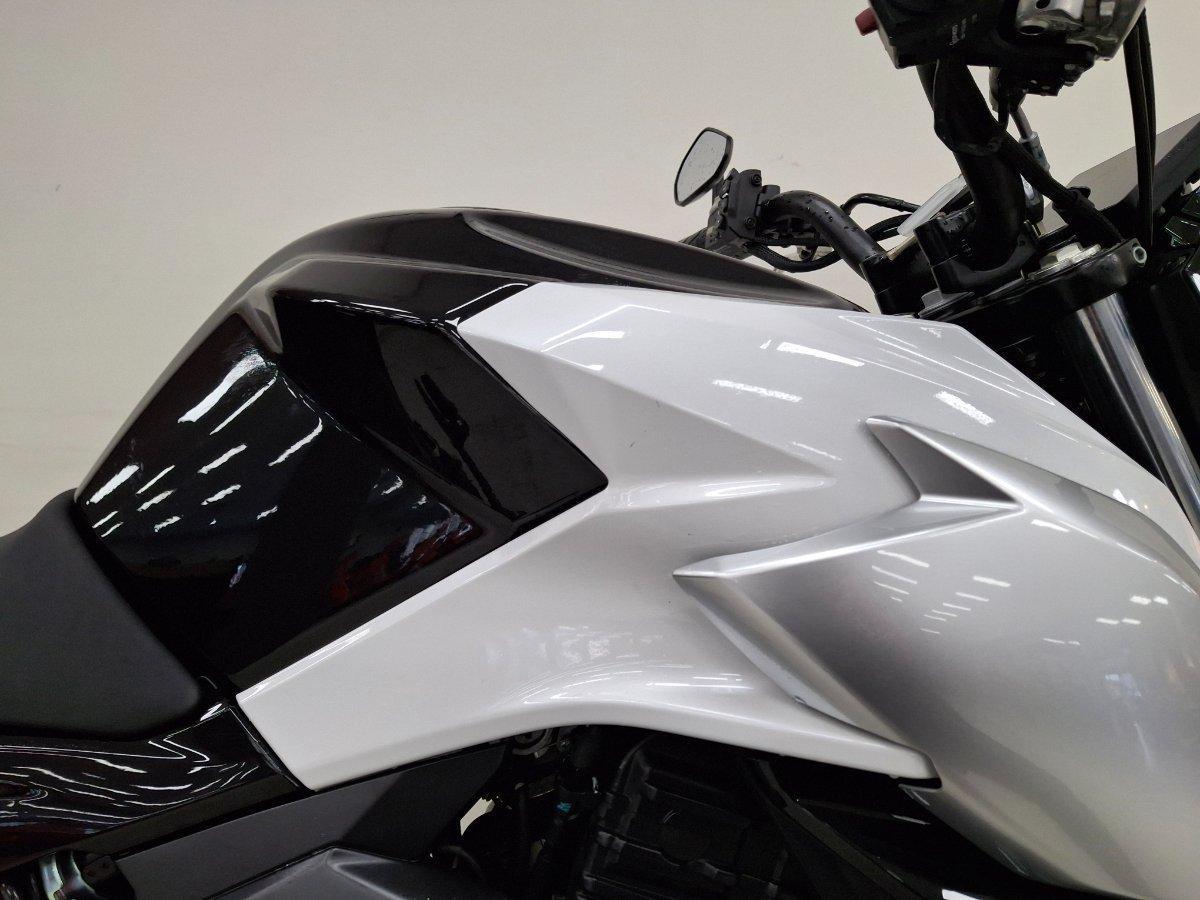 2022 CF MOTO 650NK ABS SPORTS