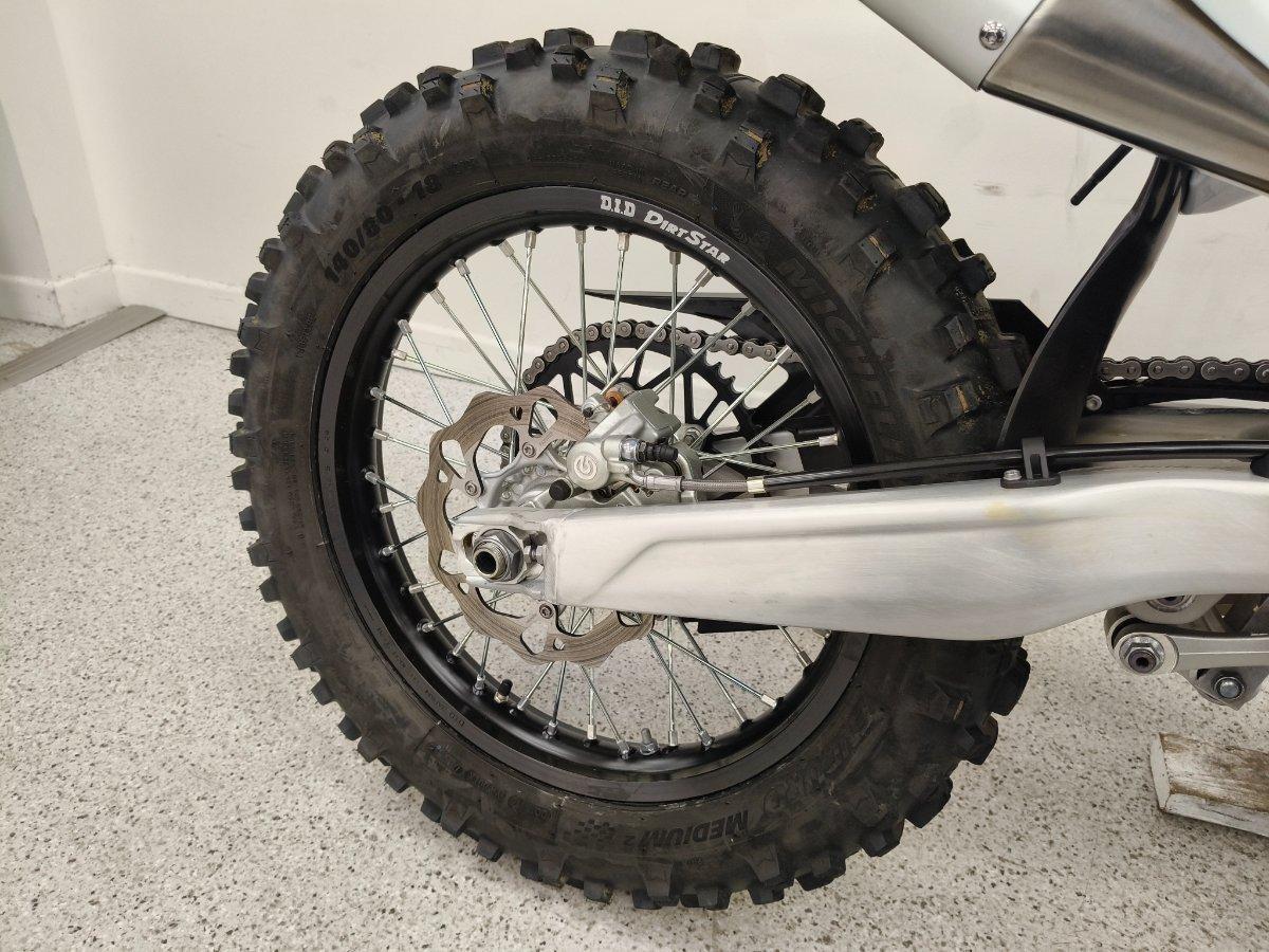 2026 TRIUMPH TF 450-E ENDURO