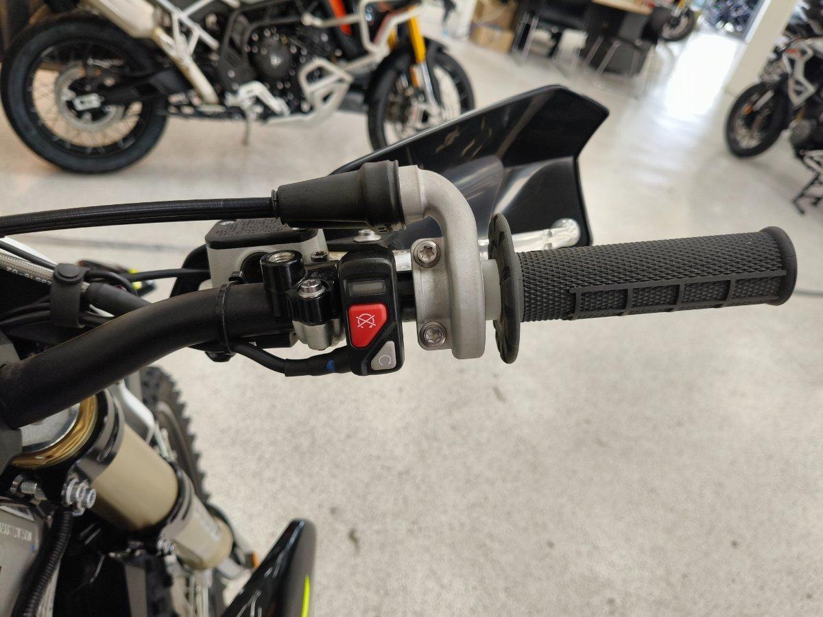 2026 TRIUMPH TF 450-E ENDURO