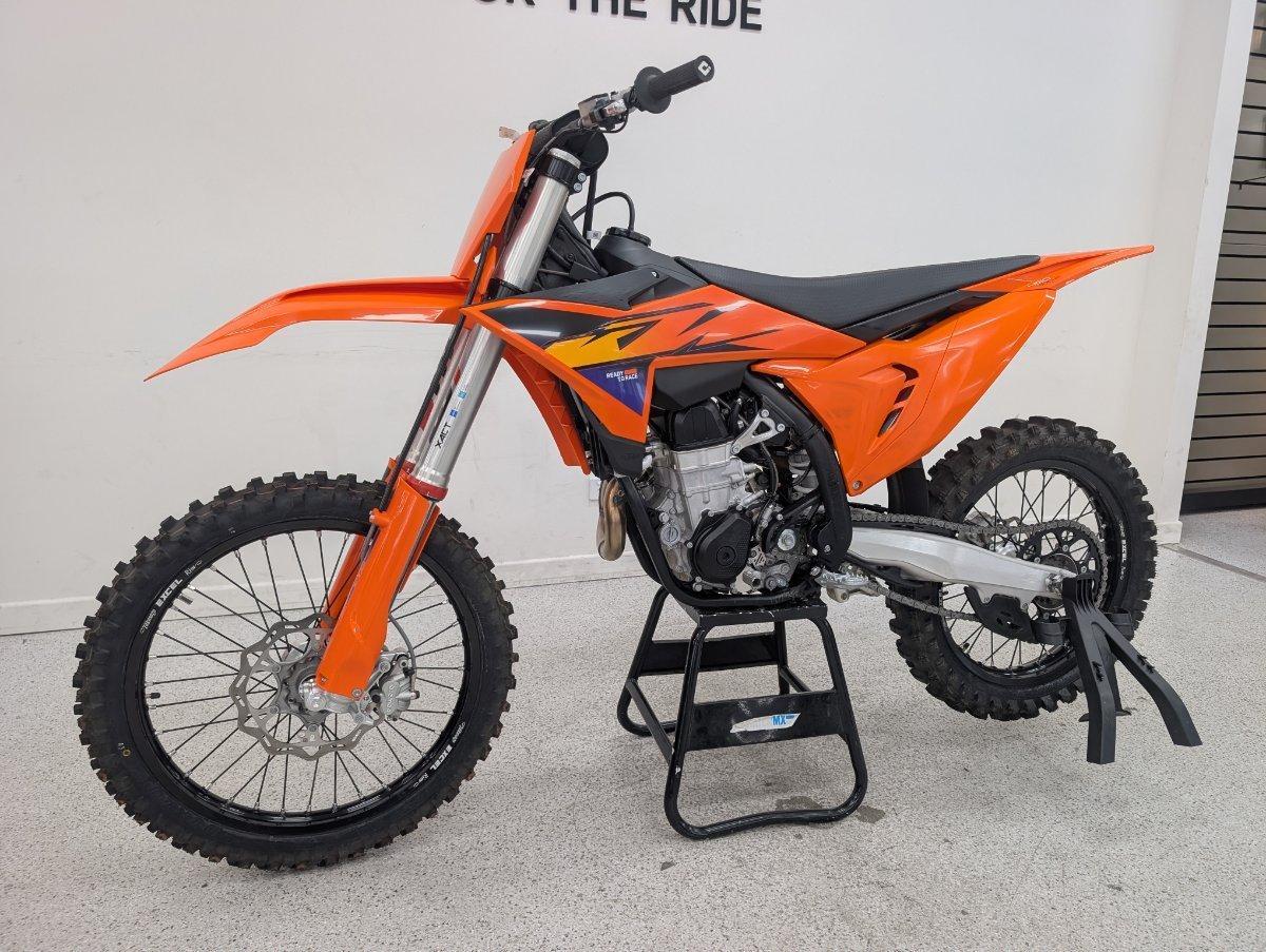 2026 KTM 450 SX-F MOTOCROSS