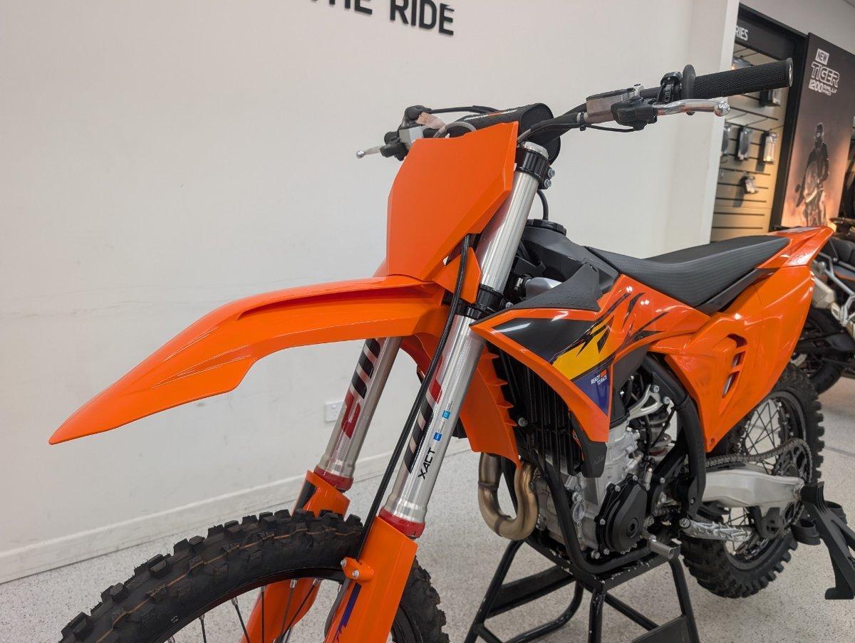 2026 KTM 450 SX-F MOTOCROSS