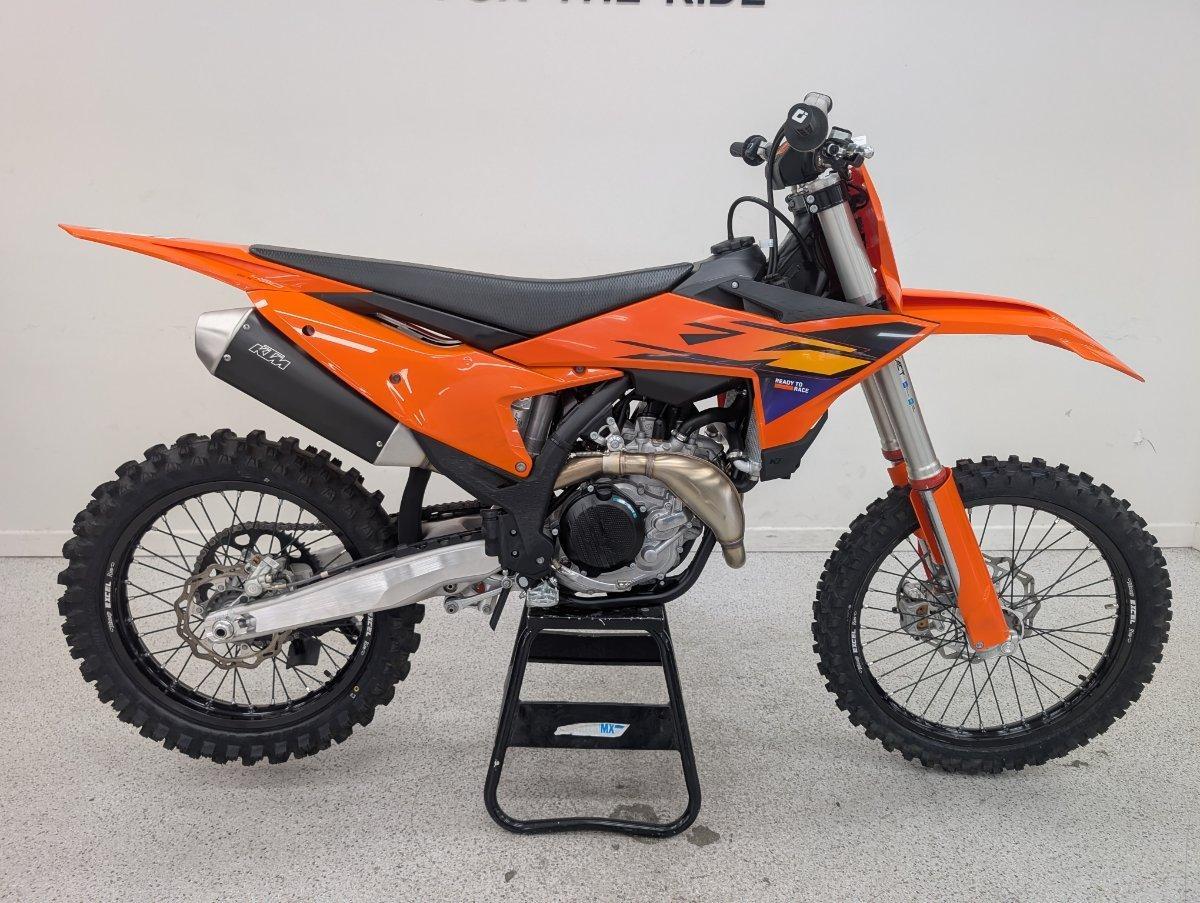 2026 KTM 450 SX-F MOTOCROSS