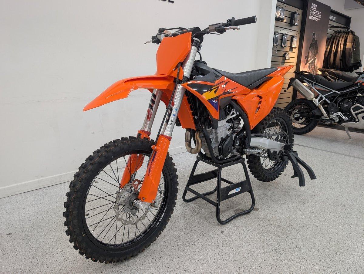 2026 KTM 450 SX-F MOTOCROSS