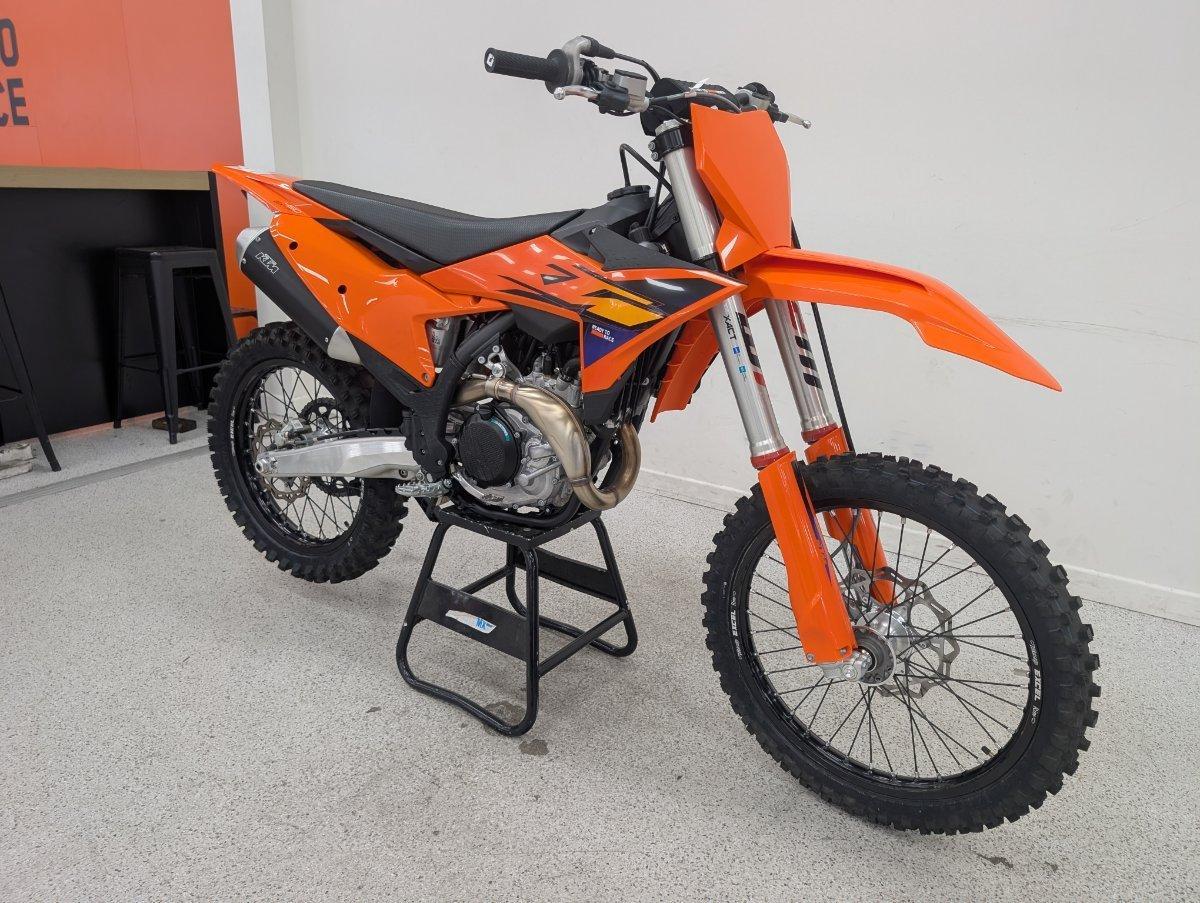 2026 KTM 450 SX-F MOTOCROSS