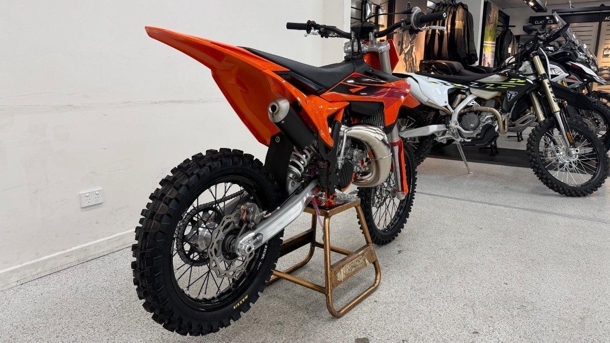 2026 KTM 85 SX (19/16) MINIBIKE