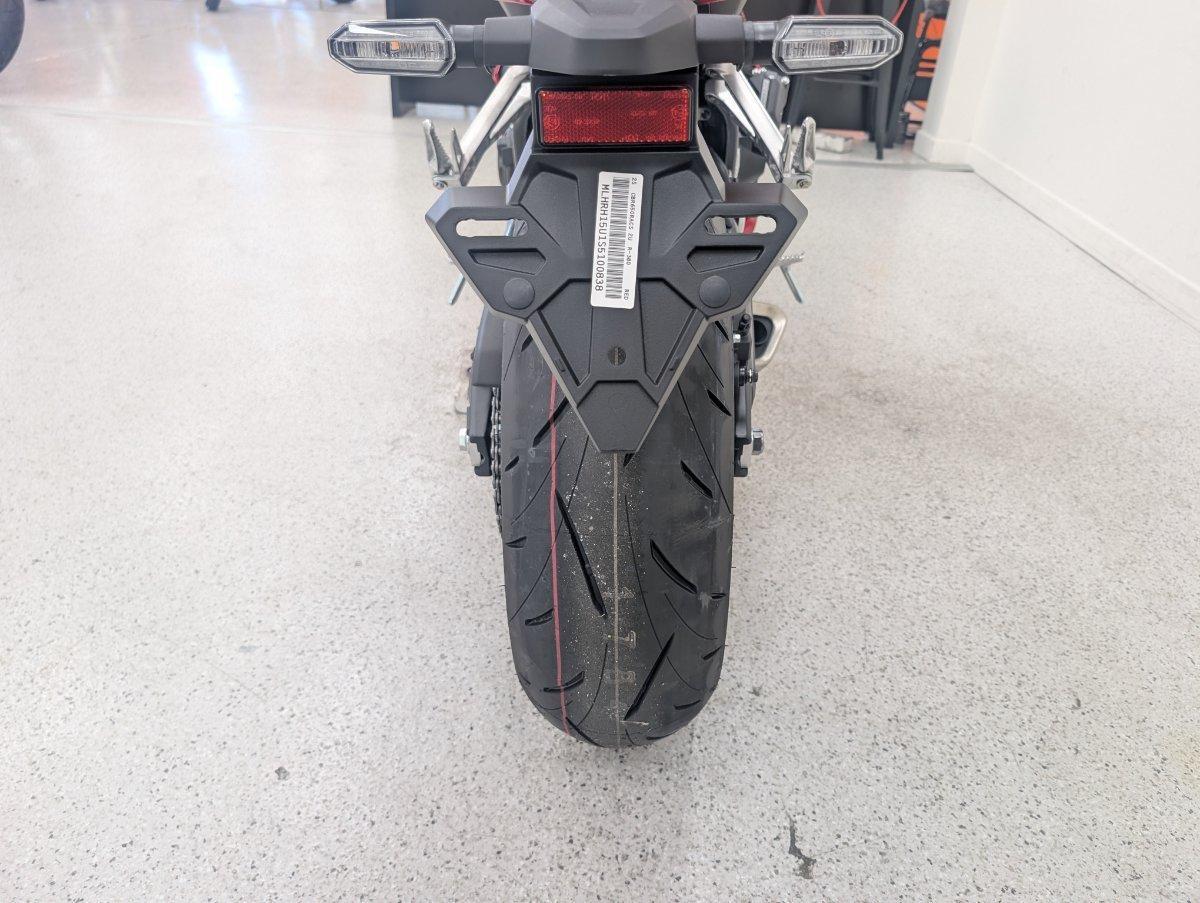 2026 HONDA CBR650R E-CLUTCH SPORTS