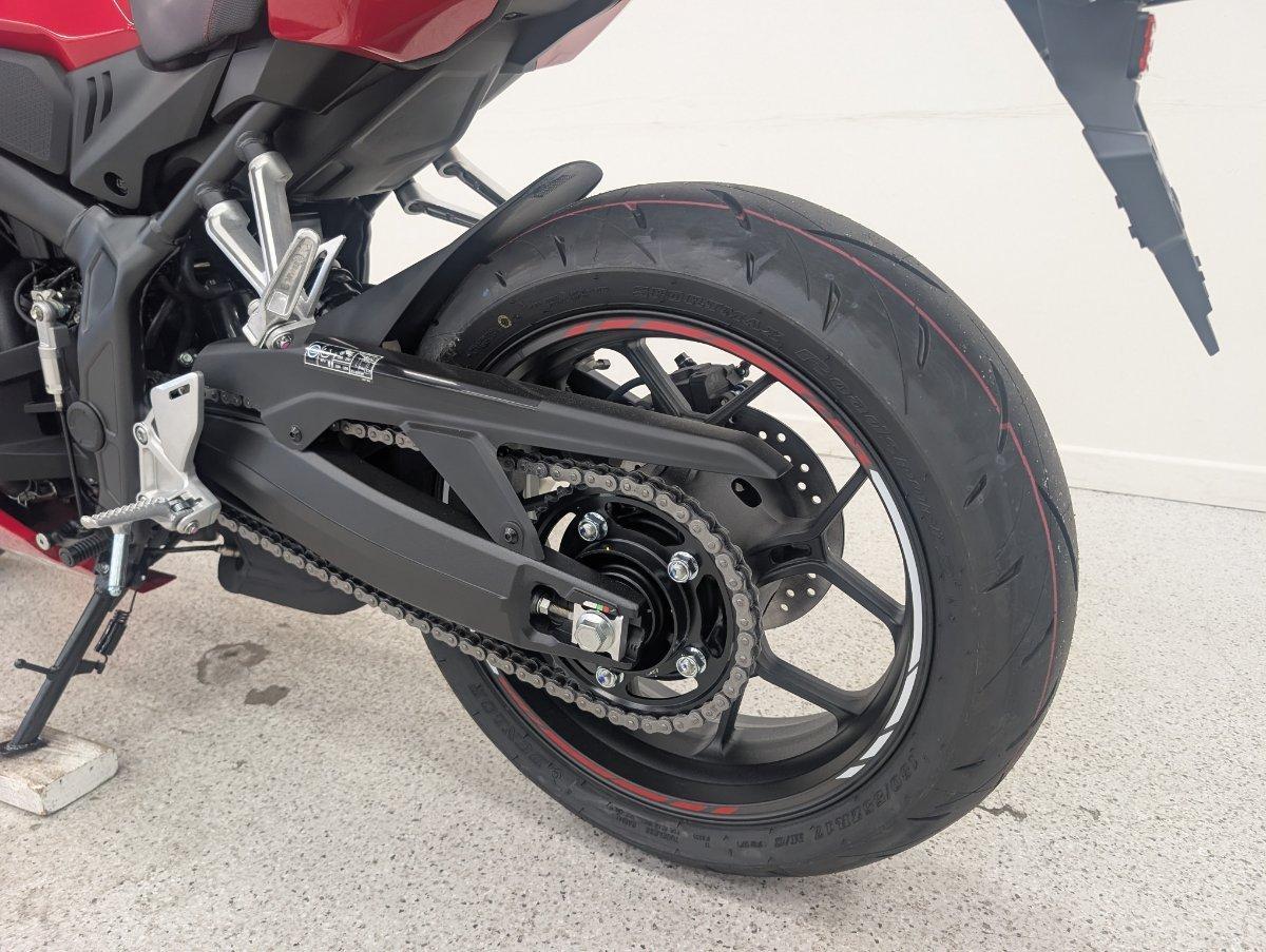 2026 HONDA CBR650R E-CLUTCH SPORTS