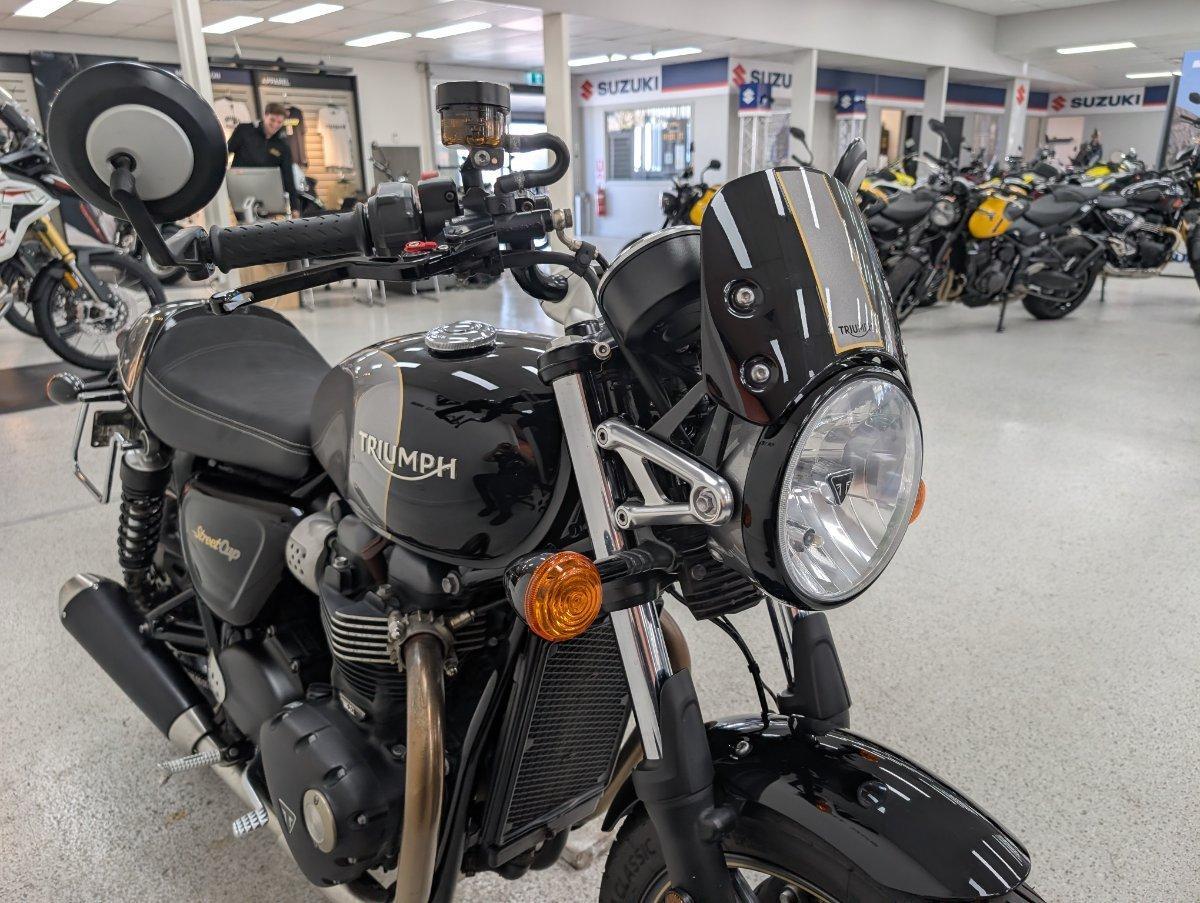 2018 TRIUMPH STREET CUP ROAD