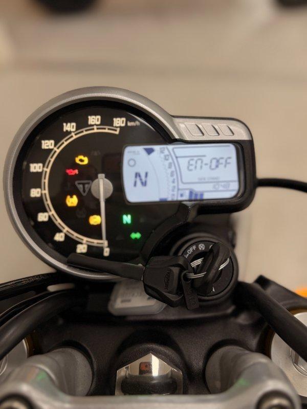 2025 TRIUMPH SCRAMBLER 400 X ROAD