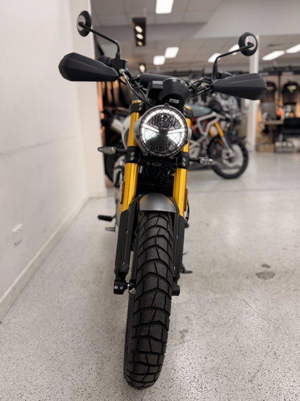 2025 TRIUMPH SCRAMBLER 400 X ROAD