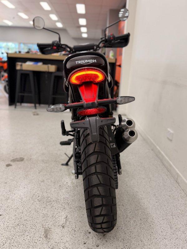 2025 TRIUMPH SCRAMBLER 400 X ROAD