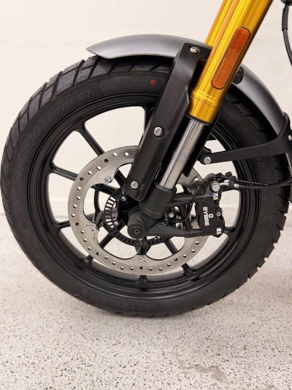2025 TRIUMPH SCRAMBLER 400 X ROAD