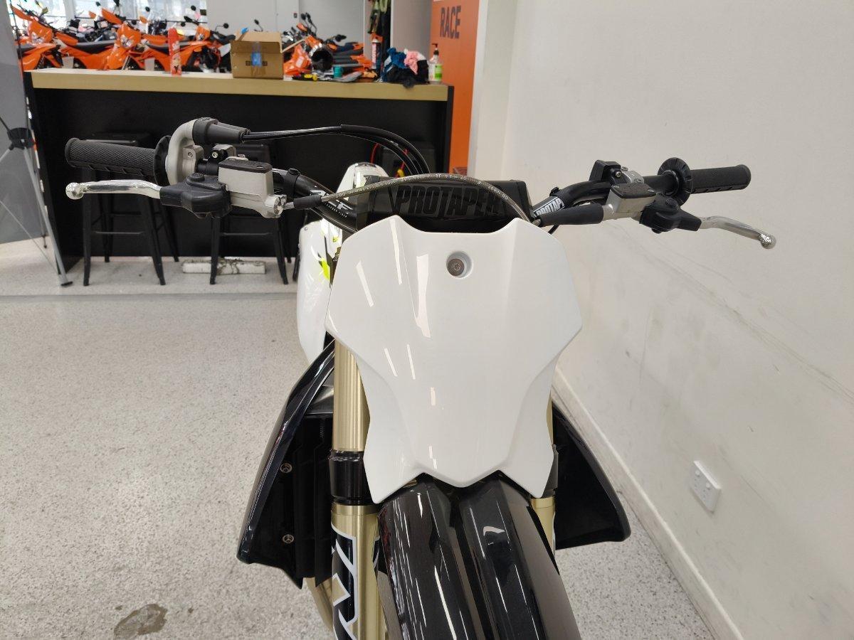 2026 TRIUMPH TF 250-X MOTOCROSS