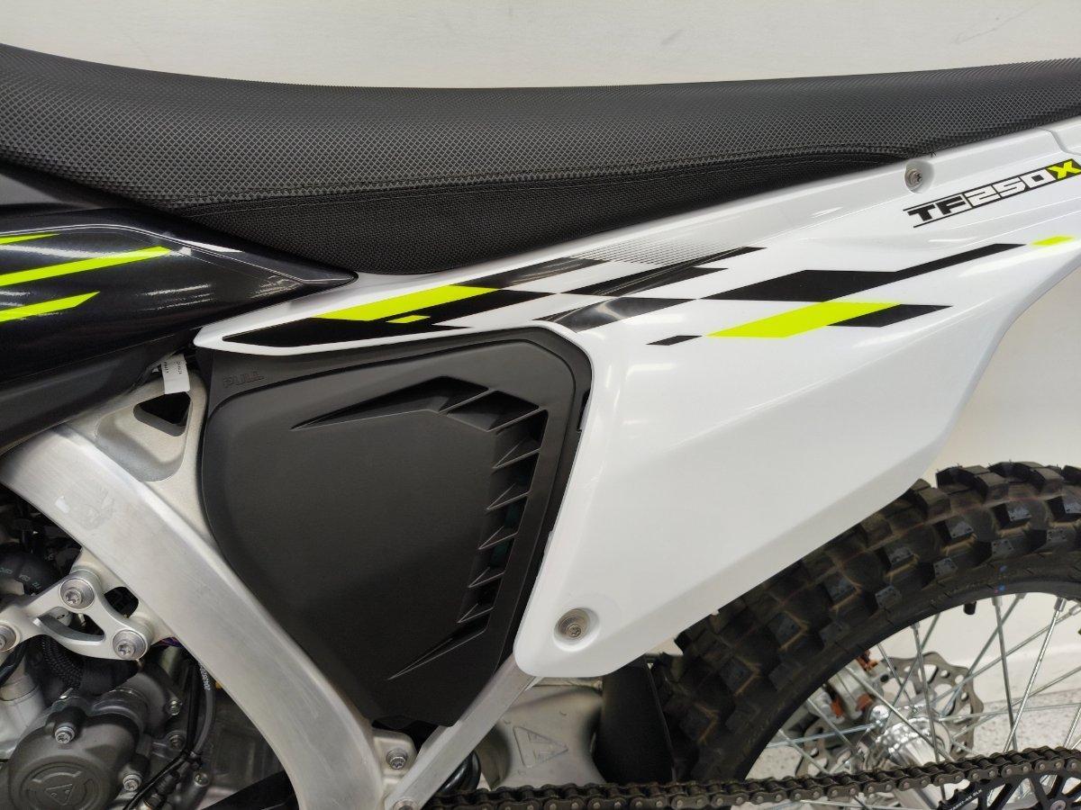 2026 TRIUMPH TF 250-X MOTOCROSS