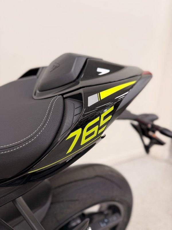 2026 TRIUMPH STREET TRIPLE RS ROAD
