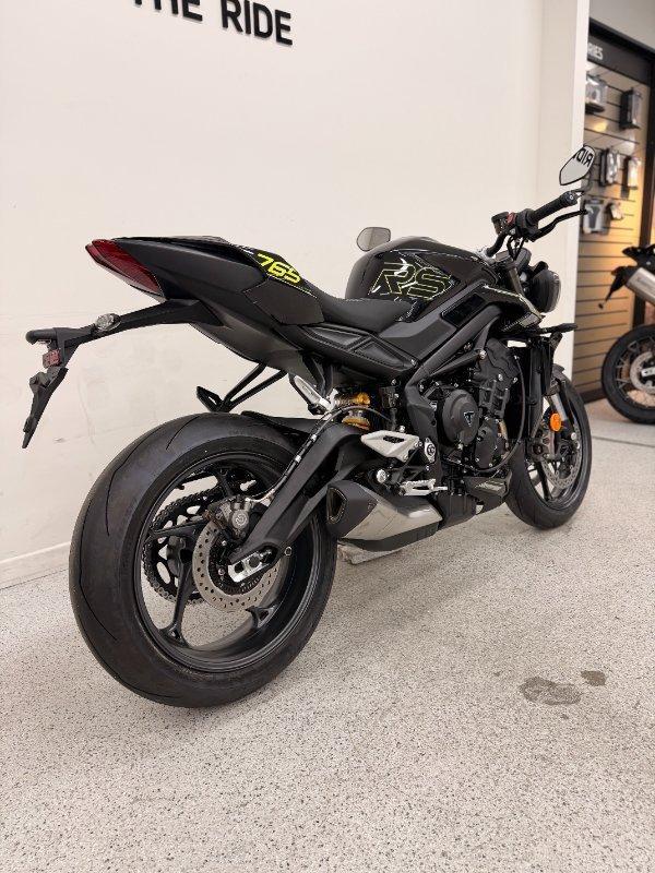 2026 TRIUMPH STREET TRIPLE RS ROAD