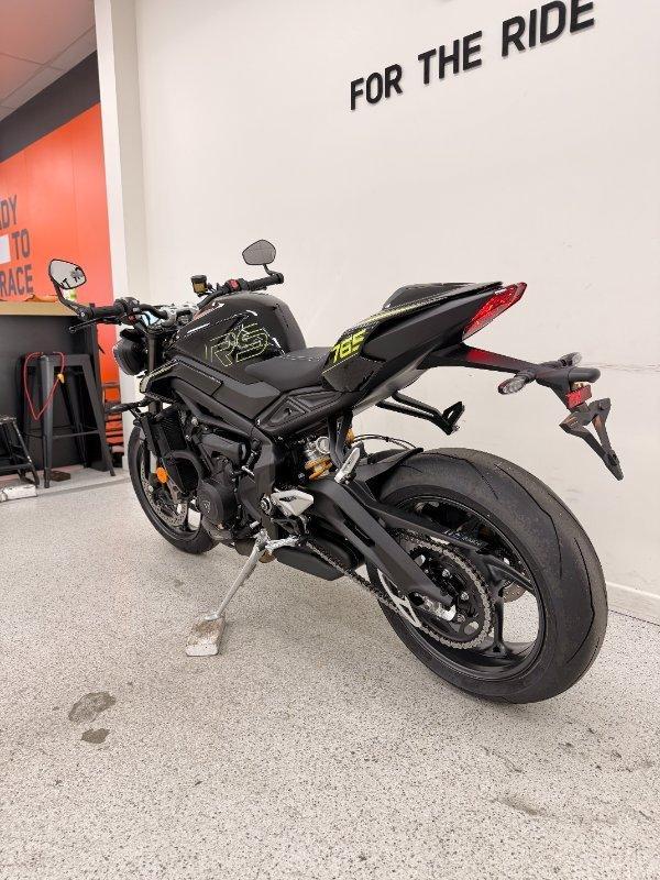 2026 TRIUMPH STREET TRIPLE RS ROAD