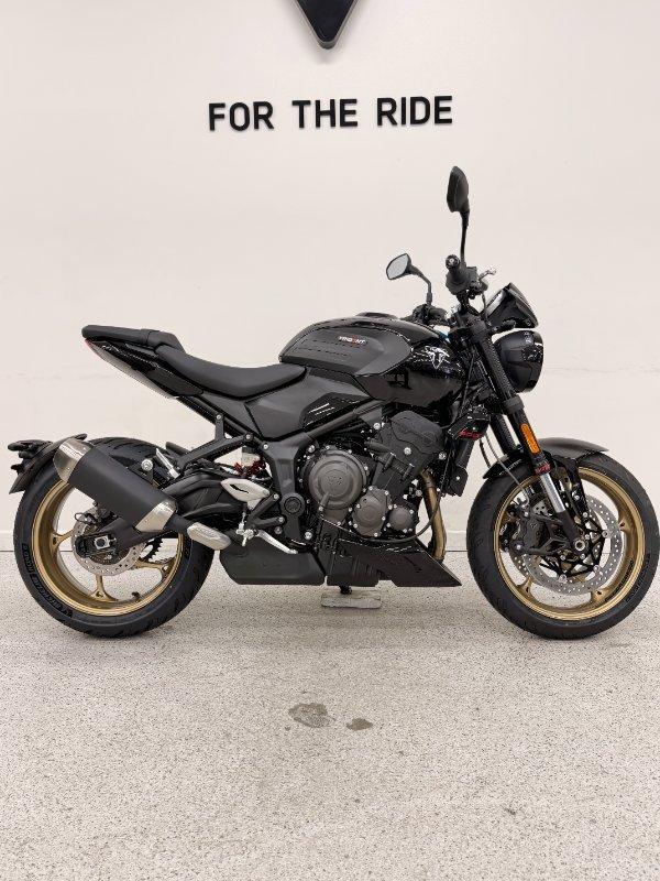 2026 TRIUMPH TRIDENT 800 ROAD