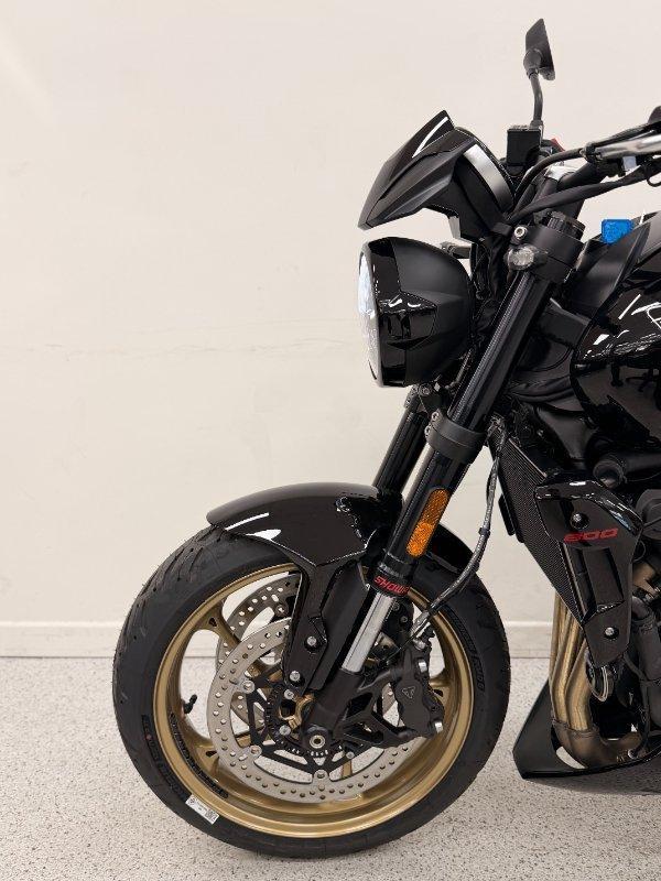 2026 TRIUMPH TRIDENT 800 ROAD