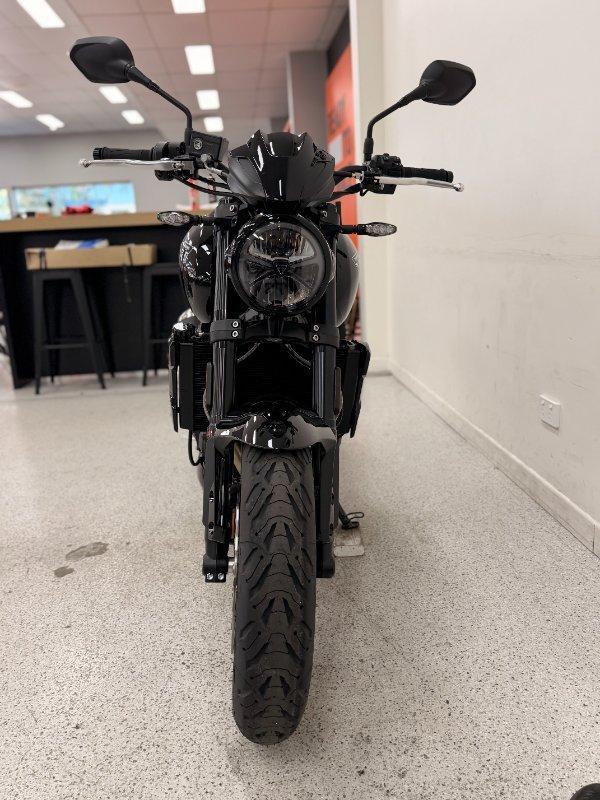 2026 TRIUMPH TRIDENT 800 ROAD
