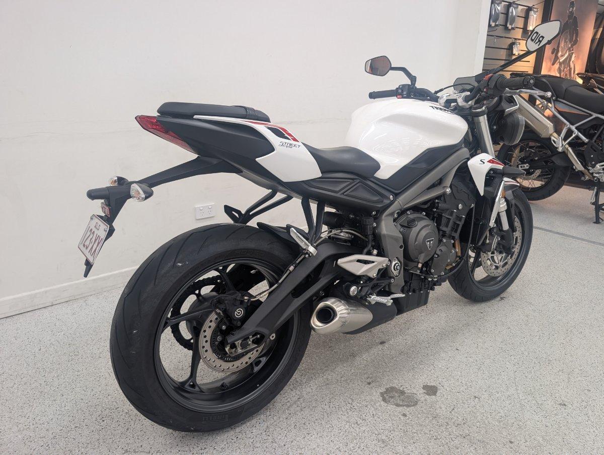 2022 TRIUMPH STREET TRIPLE S 660 LAMS ROAD