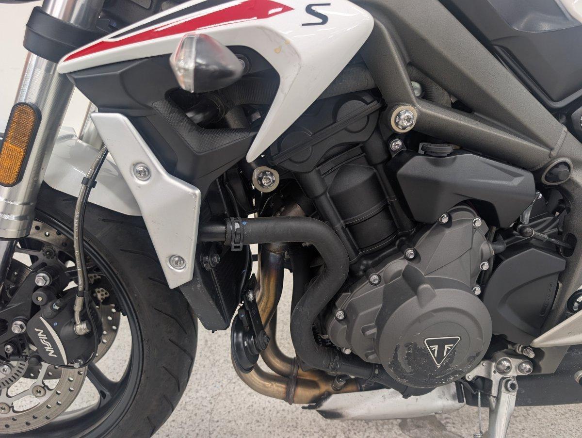 2022 TRIUMPH STREET TRIPLE S 660 LAMS ROAD