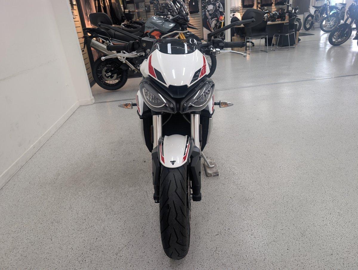 2022 TRIUMPH STREET TRIPLE S 660 LAMS ROAD