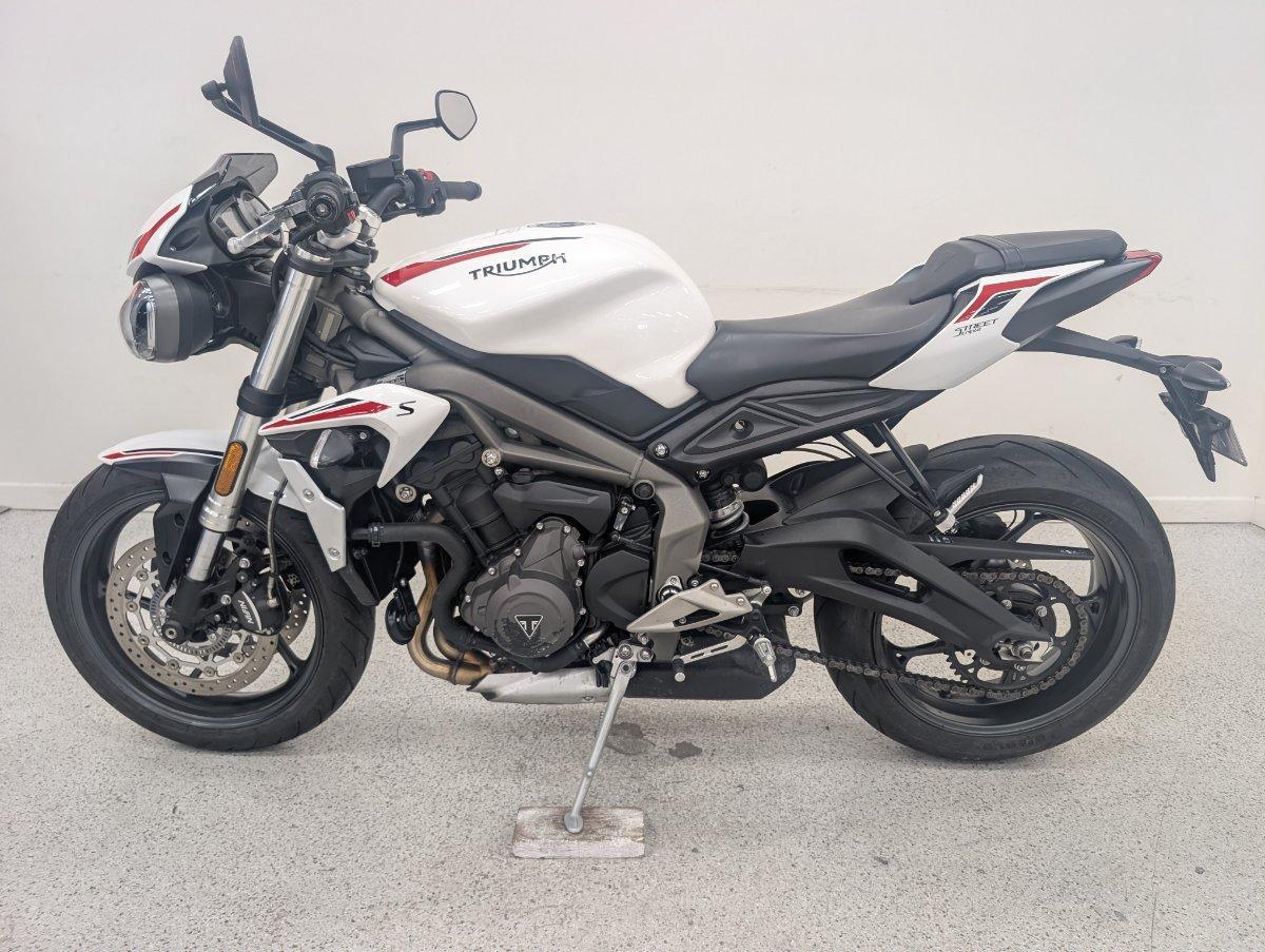 2022 TRIUMPH STREET TRIPLE S 660 LAMS ROAD