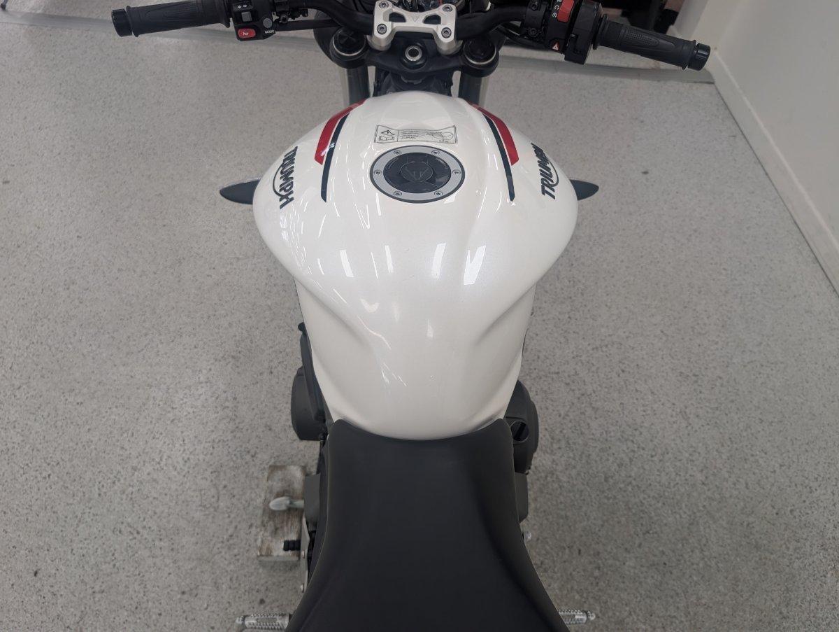 2022 TRIUMPH STREET TRIPLE S 660 LAMS ROAD