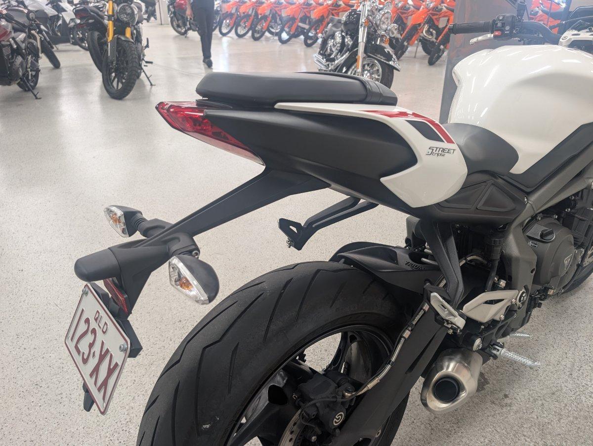 2022 TRIUMPH STREET TRIPLE S 660 LAMS ROAD