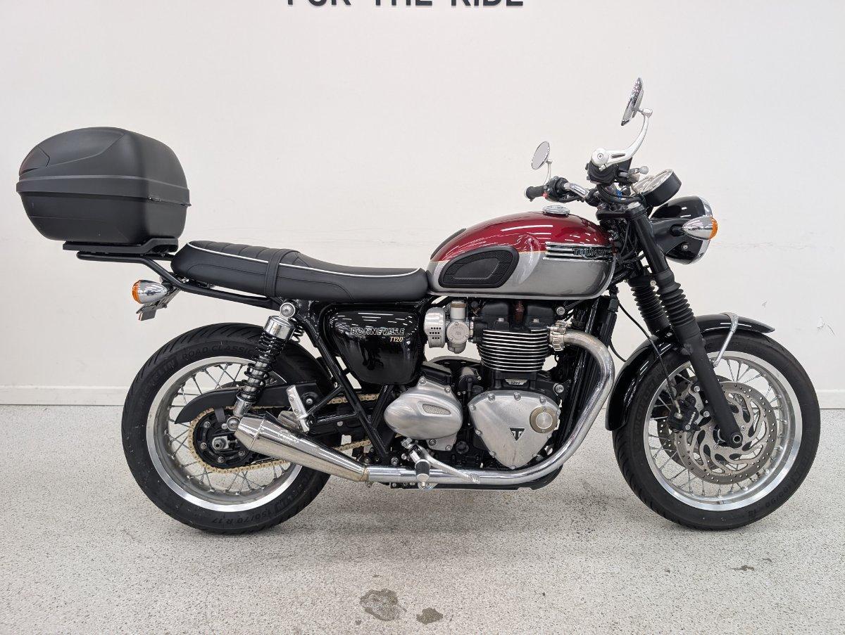 2023 TRIUMPH BONNEVILLE T120 ROAD