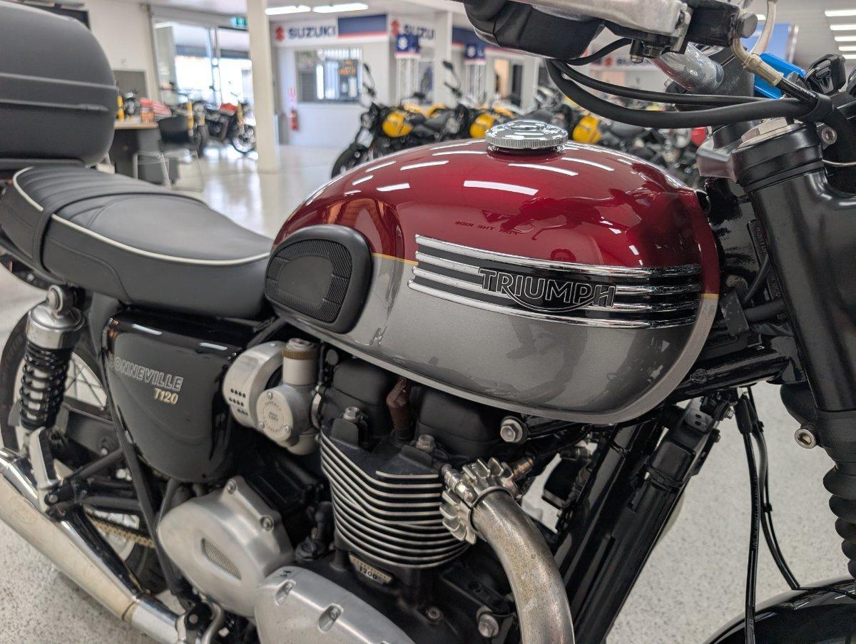 2023 TRIUMPH BONNEVILLE T120 ROAD