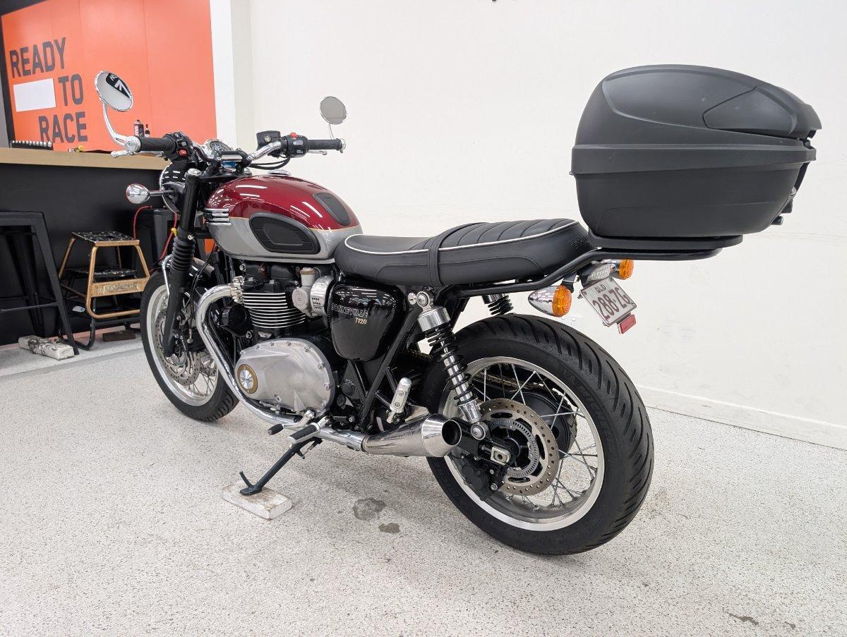 2023 TRIUMPH BONNEVILLE T120 ROAD