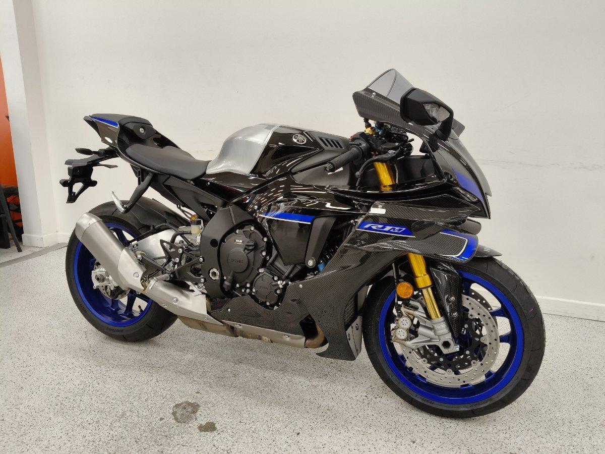 2025 YAMAHA YZF-R1 M SPORTS