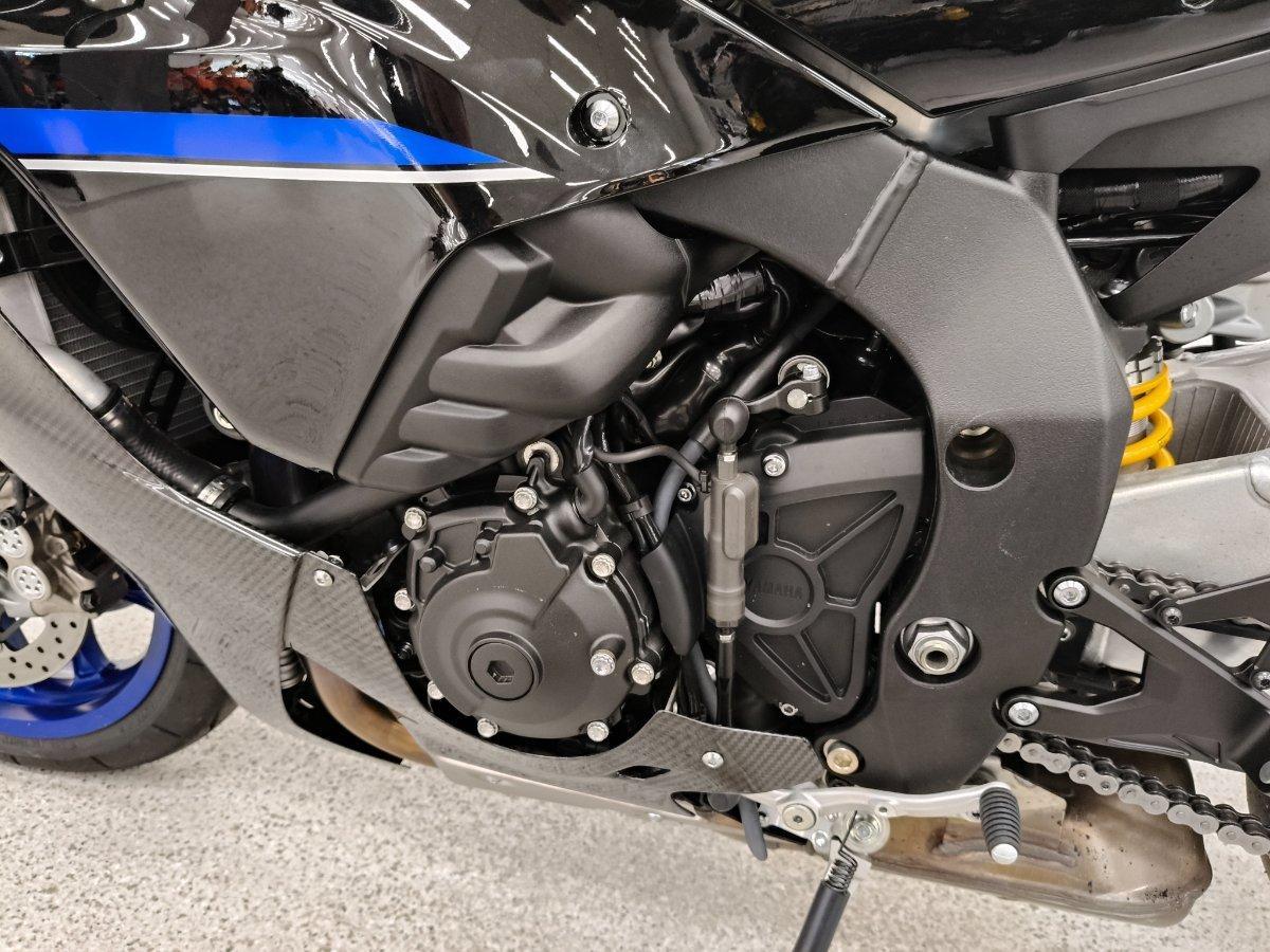 2025 YAMAHA YZF-R1 M SPORTS
