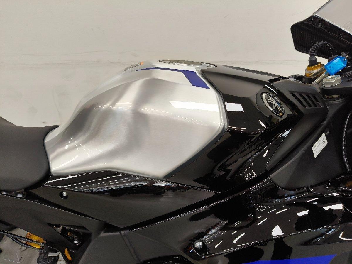2025 YAMAHA YZF-R1 M SPORTS