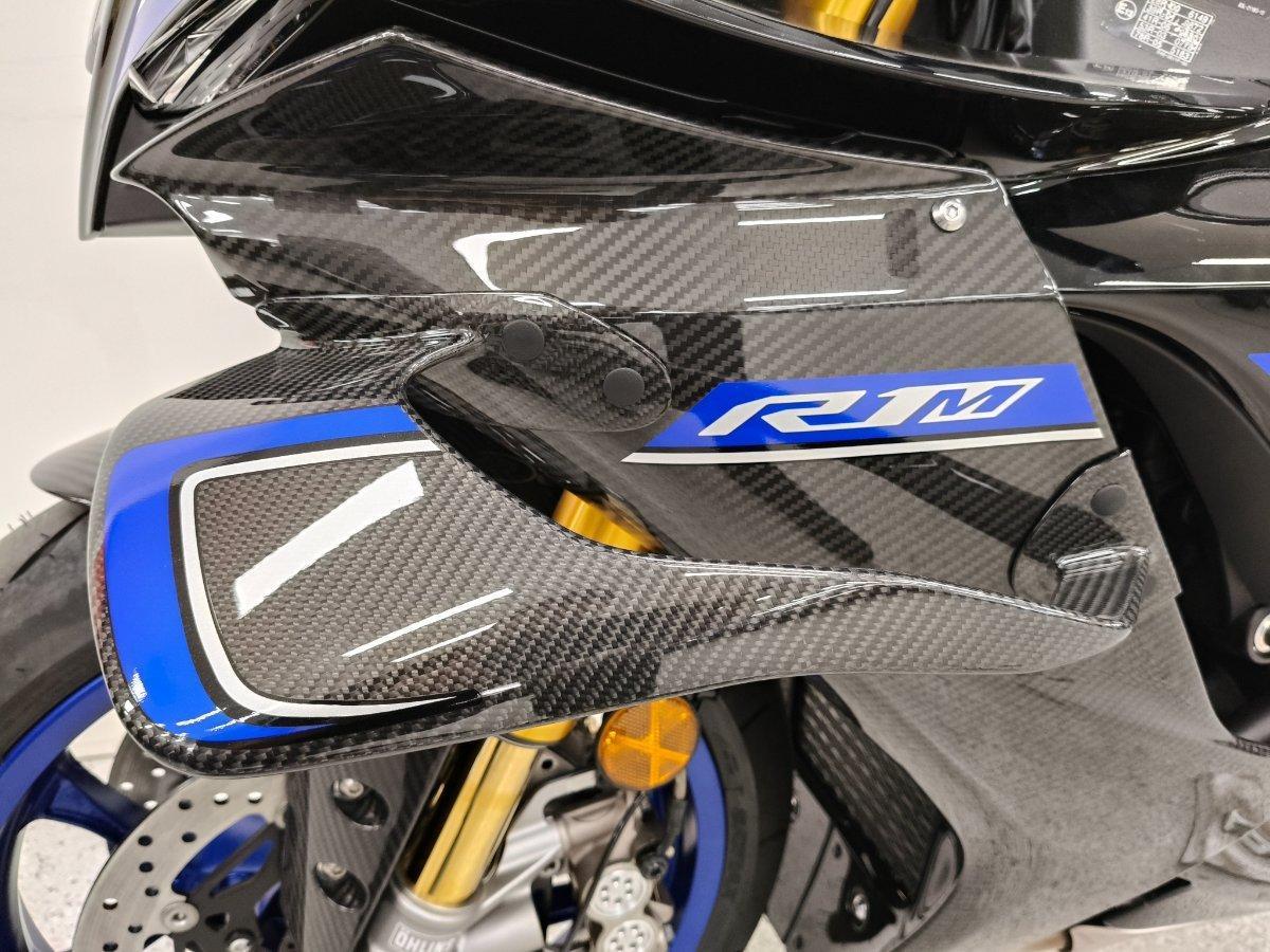 2025 YAMAHA YZF-R1 M SPORTS