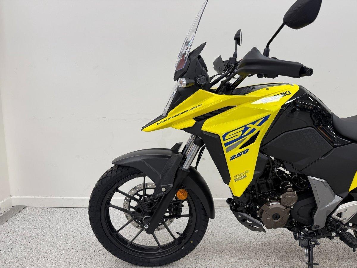 2025 SUZUKI V-STROM 250SX DUAL SPORTS