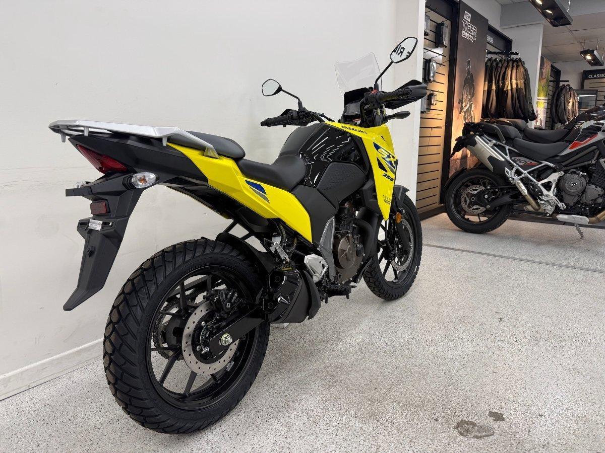 2025 SUZUKI V-STROM 250SX DUAL SPORTS