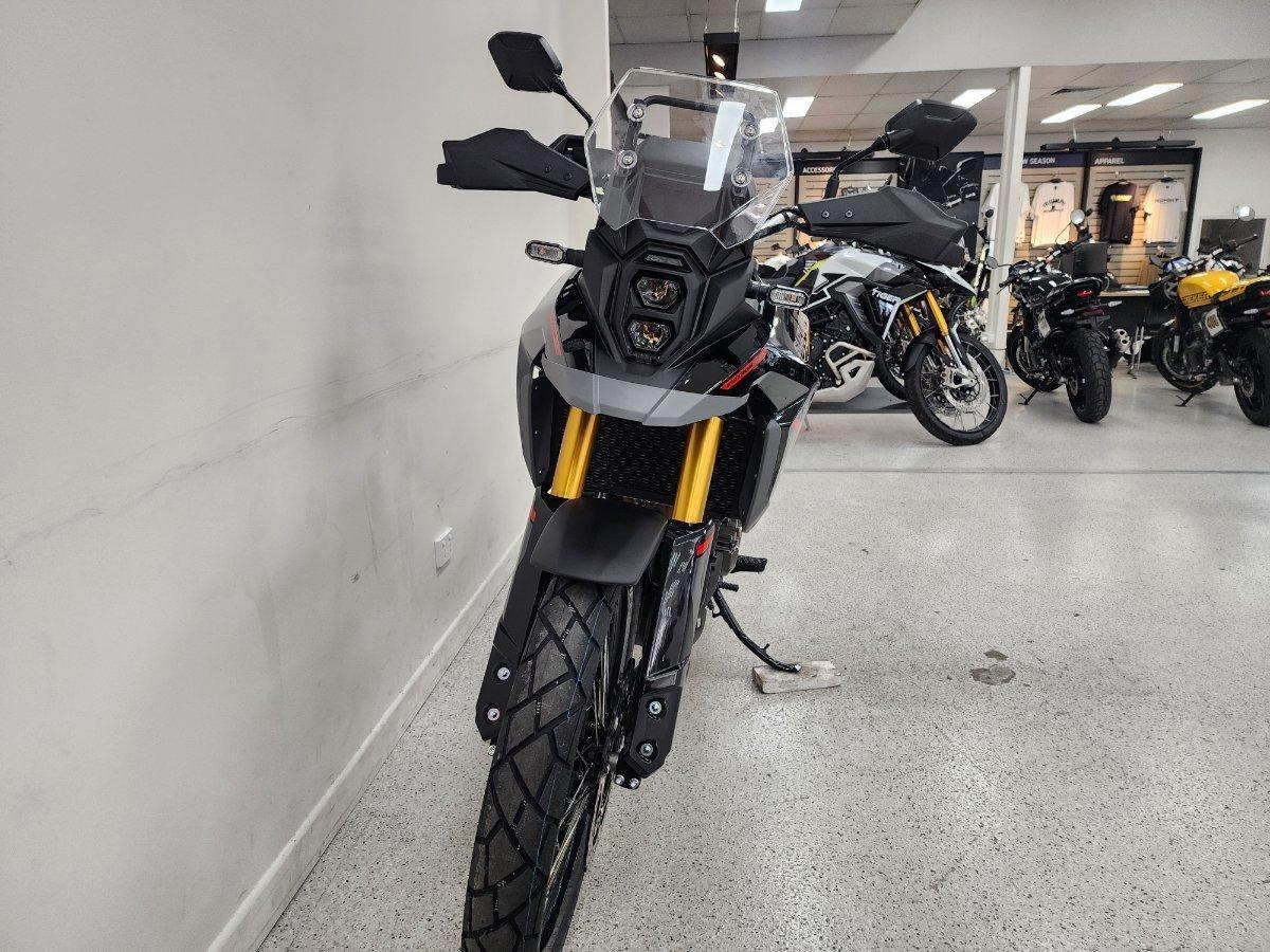2026 SUZUKI V-STROM 800DE ROAD