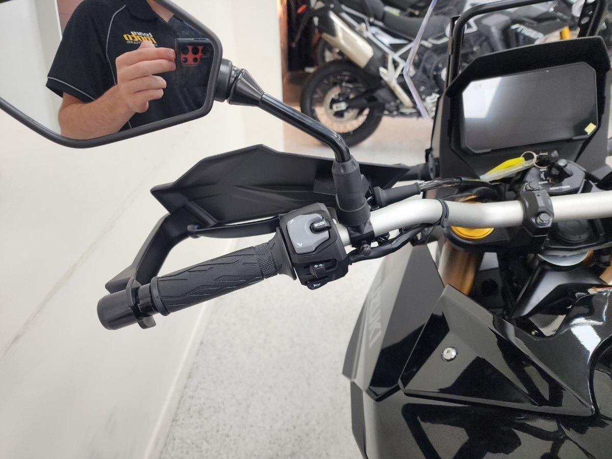 2026 SUZUKI V-STROM 800DE ROAD