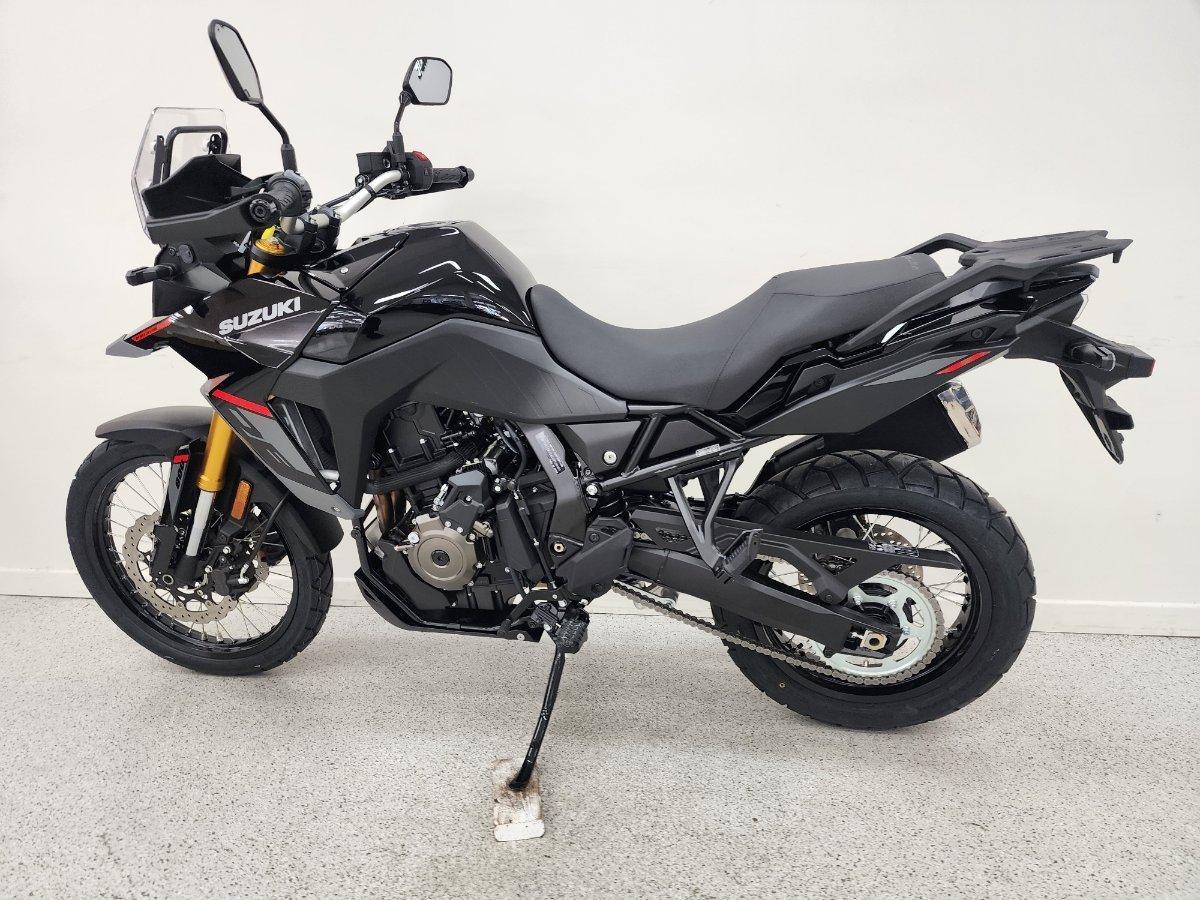 2026 SUZUKI V-STROM 800DE ROAD