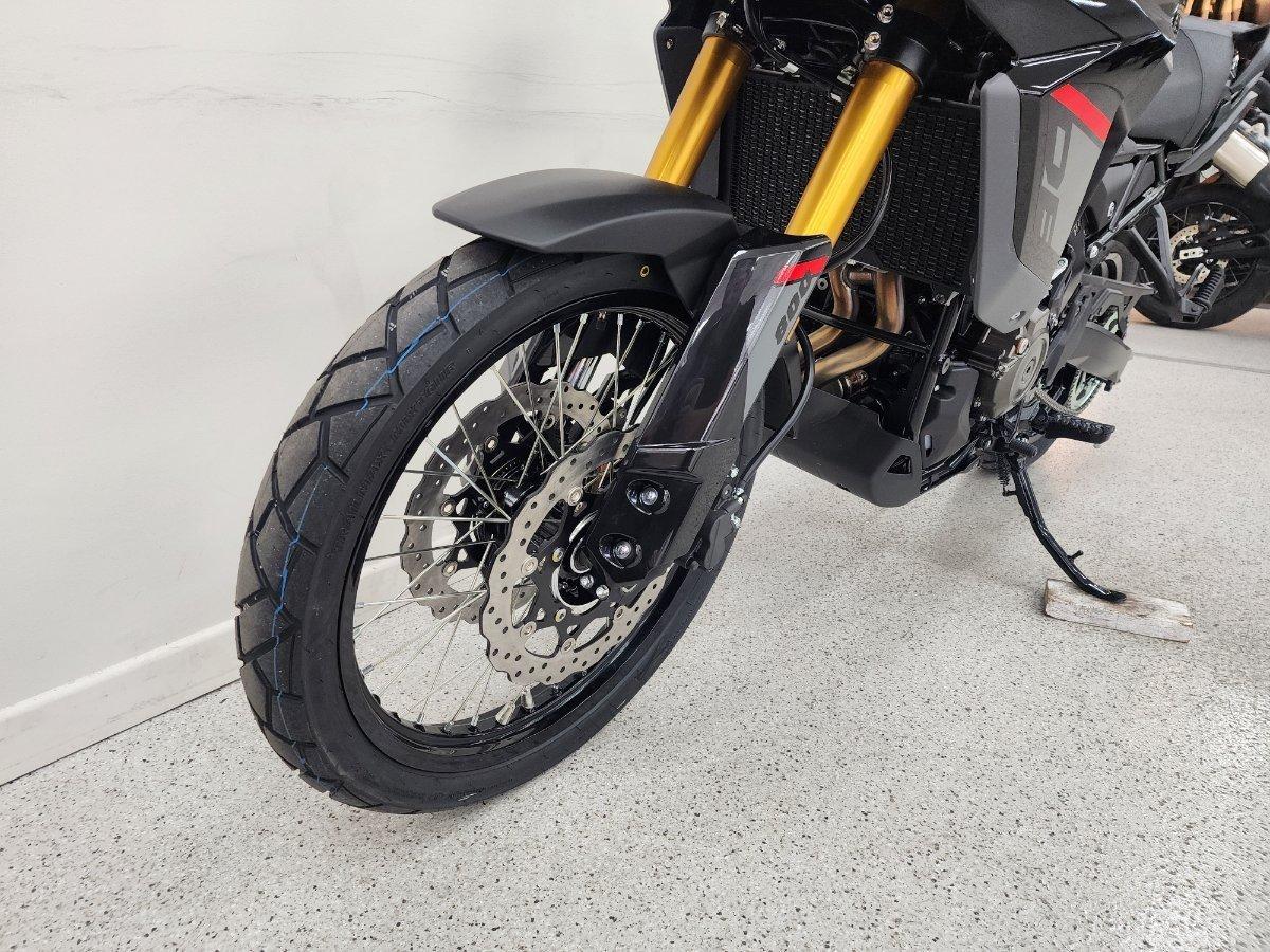 2026 SUZUKI V-STROM 800DE ROAD