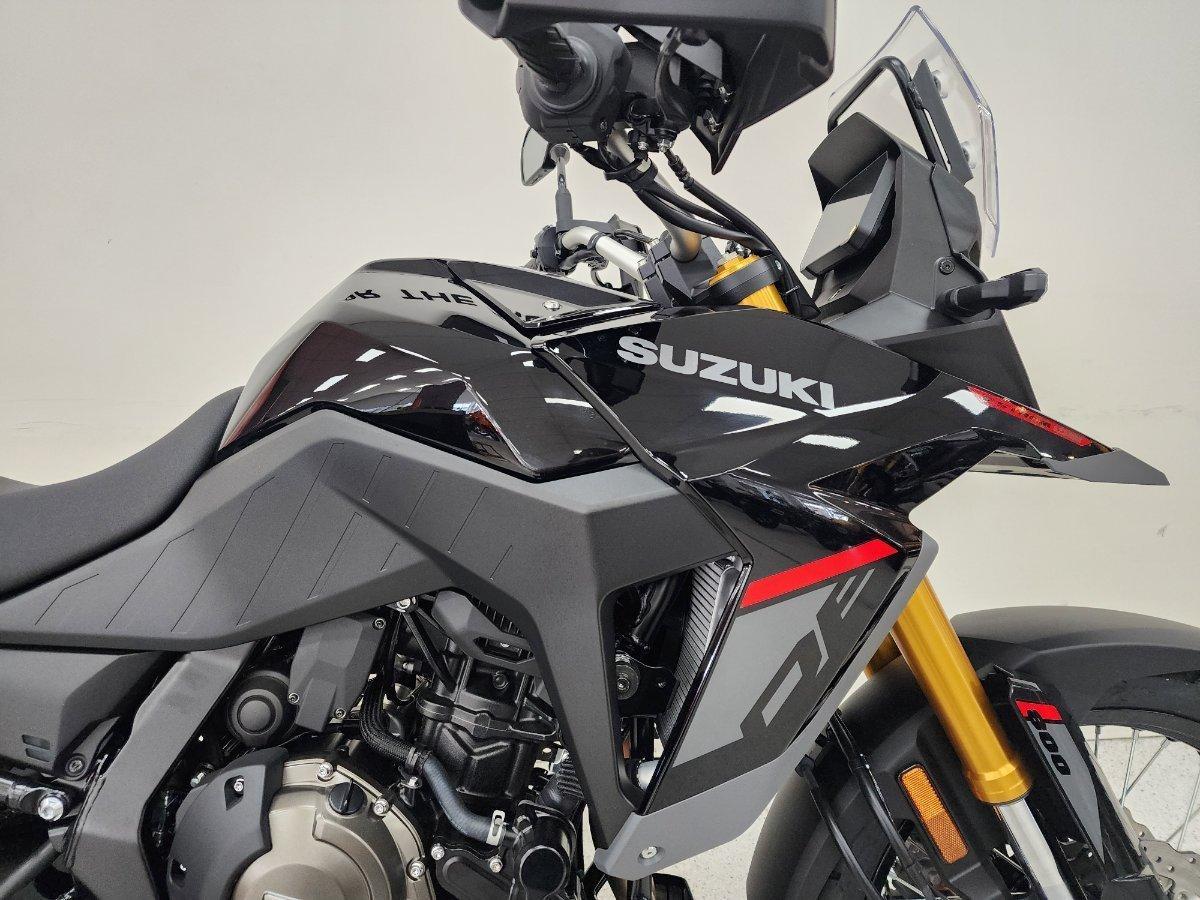 2026 SUZUKI V-STROM 800DE ROAD